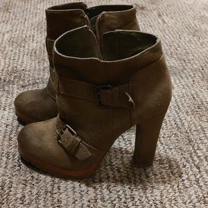 Mossimo boots